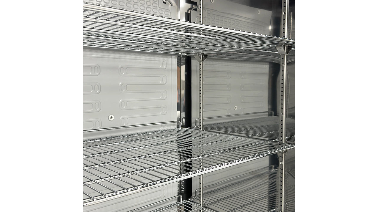 GN2/1 UR600SS Storage Cooler β Professional Refrigerated Cabinet