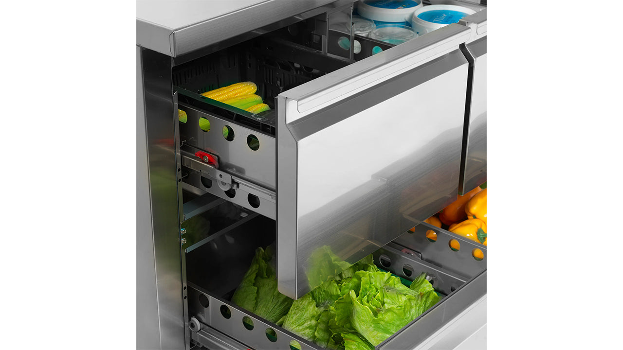 GN1/1 Countertop Refrigerator – Model CK7310/-SP